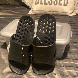 Cleaning up my closet and trying to get shoes I don’t want out.